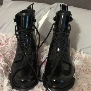 Stunning Black Michael Kora boots